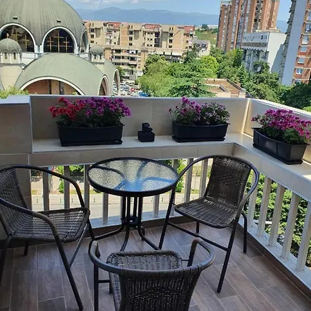 Niko-max Apartman Szkopje